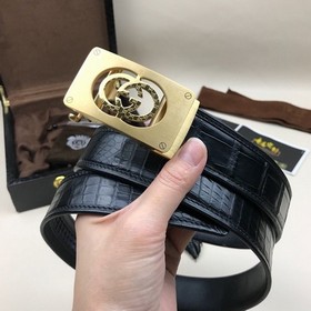 《古奇》采用野生进口真鳄鱼肚皮不拼接自动...